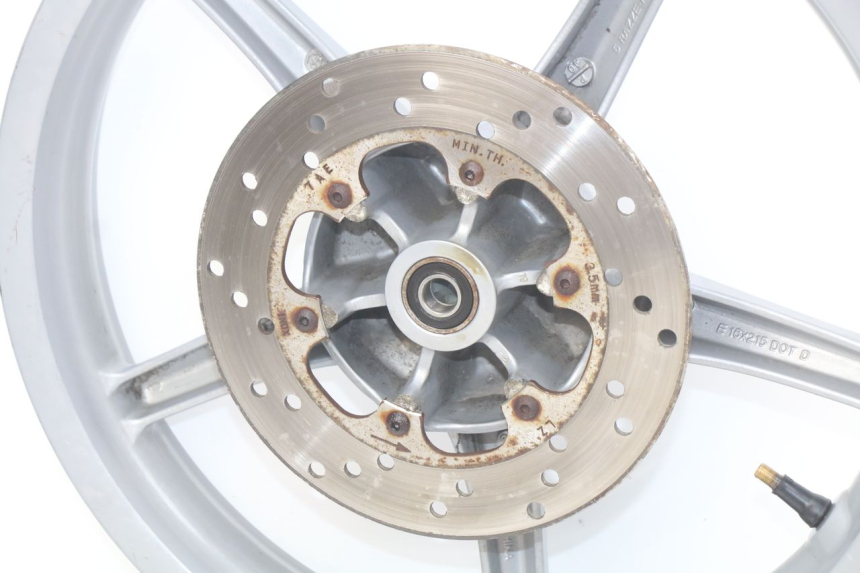 photo de JANTE AVANT PIAGGIO LIBERTY 4T 50 (2004 - 2008) - Marquages et références