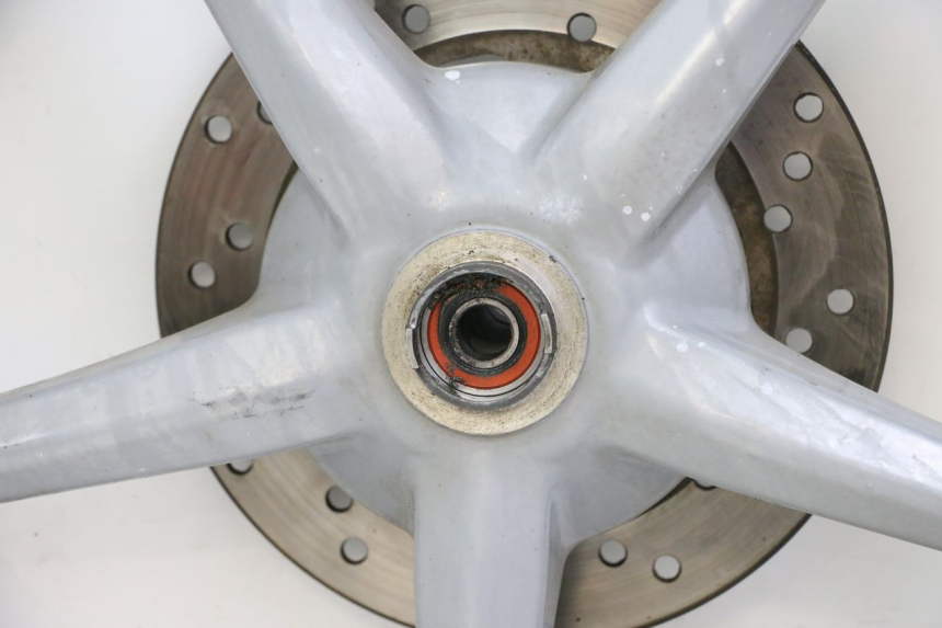 photo de JANTE AVANT PIAGGIO LIBERTY 4T 50 (2009 - 2015) - Zoom composants