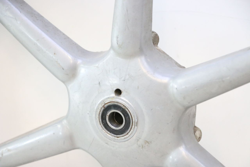 photo de JANTE AVANT PIAGGIO LIBERTY 50 (1998 - 2003) - Vue rapprochée