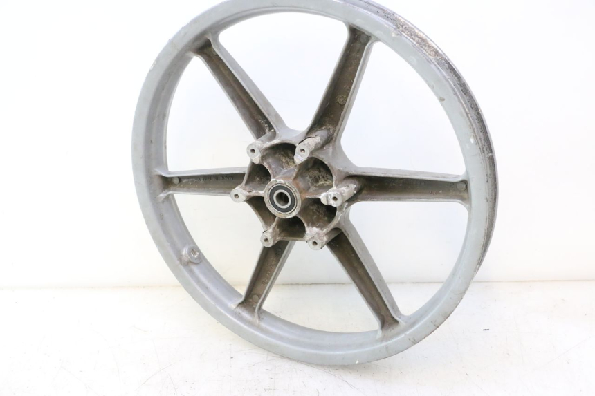 photo de JANTE AVANT PIAGGIO LIBERTY 50 (1998 - 2003) - Points de fixation