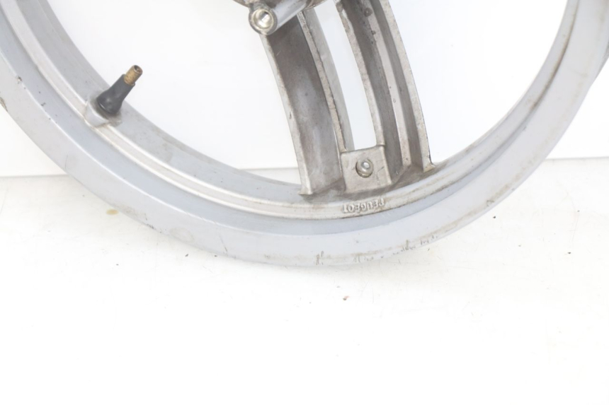 photo de JANTE AVANT PEUGEOT LUDIX 2 PRO 4T 50 (2008 - 2013) - État de surface