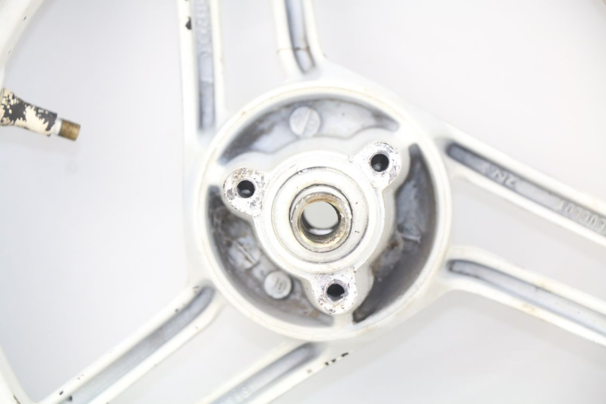 photo de JANTE AVANT PEUGEOT LUDIX 50 (2008 - 2017) - État de surface