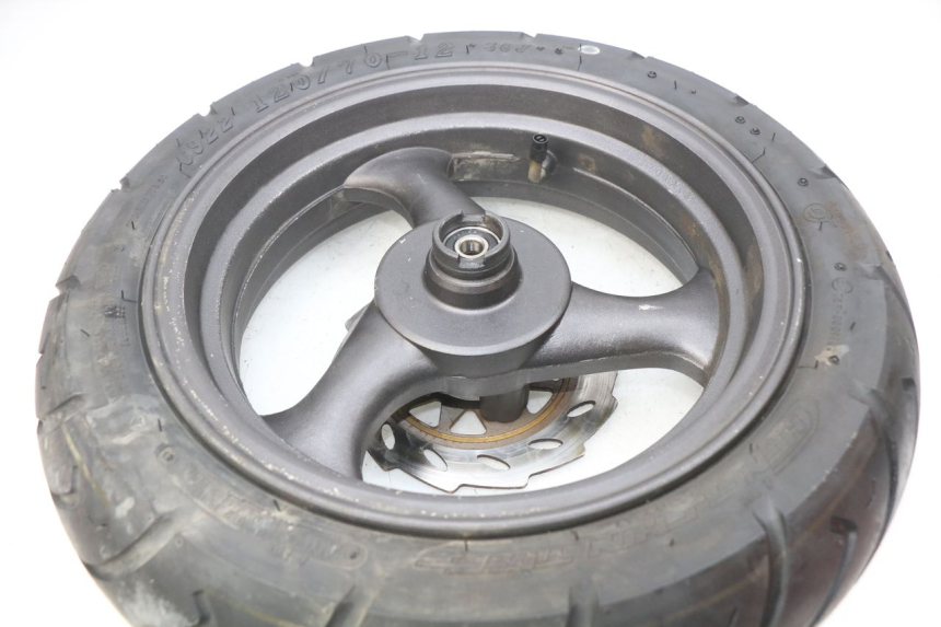 photo de JANTE AVANT EUROCKA MATADOR 4T 50 (2010 - 2016) - Gros plan technique