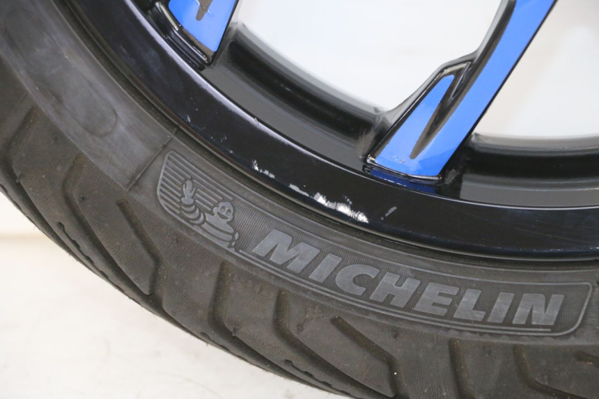 photo de JANTE AVANT PIAGGIO MP3 HPE 310 (2024 - 2025) - Inspection visuelle