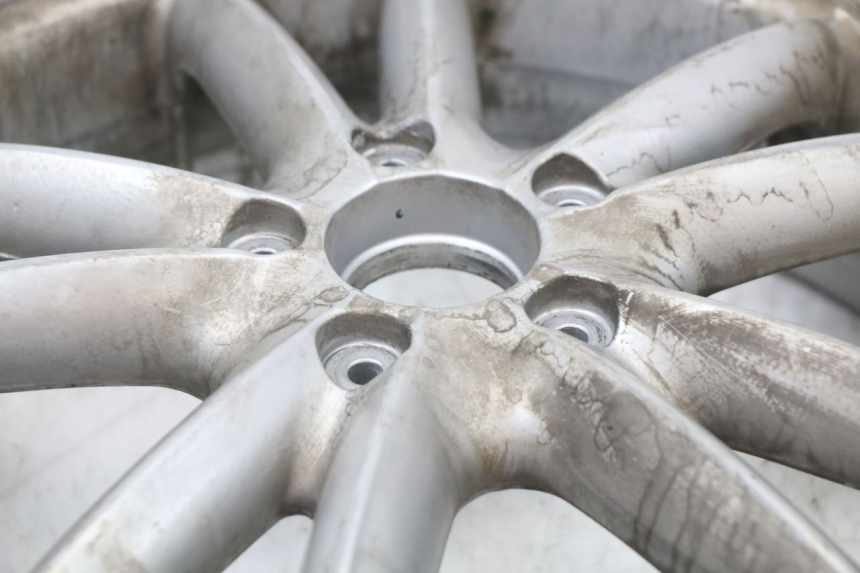 photo de JANTE AVANT PIAGGIO MP3 LT 400 (2007 - 2012) - Autre angle de vue