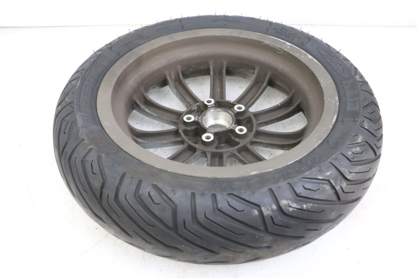 photo de JANTE AVANT PIAGGIO MP3 LT 400 (2007 - 2012) - Zoom état d’usage