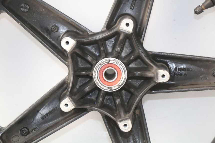 photo de JANTE AVANT GILERA NEXUS 125 (2009 - 2013) - Marquages et références