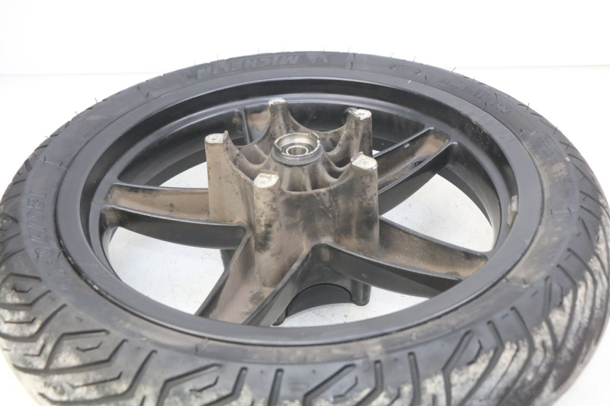 photo de JANTE AVANT GILERA NEXUS 125 (2009 - 2013) - Gros plan technique