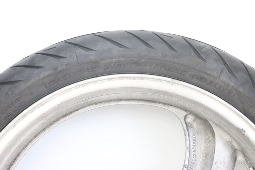 photo de JANTE AVANT HONDA NTV DEAUVILLE 650 (1998 - 2001) - Vue rapprochée