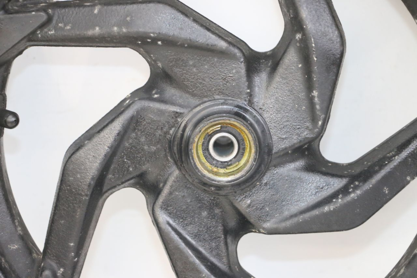 photo de JANTE AVANT SYM ORBIT III 3 4T 50 (2018 - 2021) - Pièce contrôlée