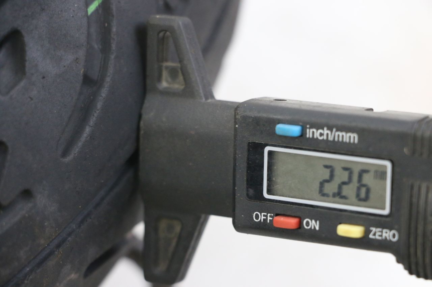 photo de JANTE AVANT SYM ORBIT III 3 4T 50 (2018 - 2021) - Vue rapprochée