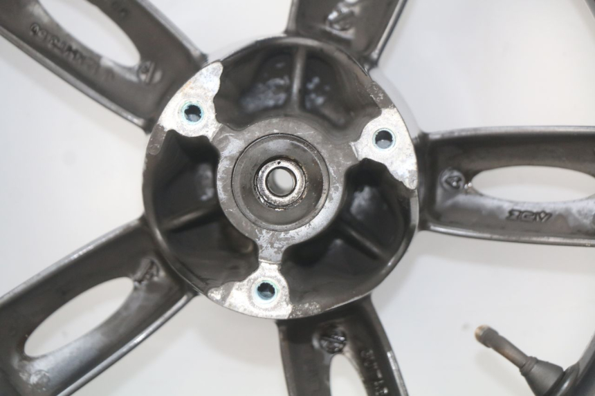 photo de JANTE AVANT MBK OVETTO 2T 50 (2007 - 2017) - Marquages et références