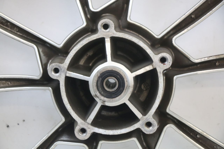 photo de JANTE AVANT PEUGEOT BELVILLE 125 (2017 - 2021) - Marquages et références