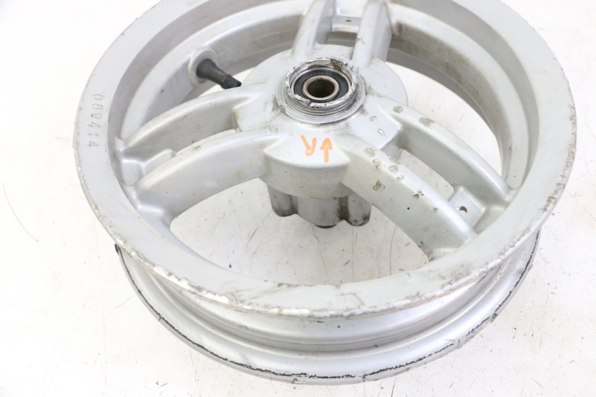 photo de JANTE AVANT PEUGEOT LUDIX 50 (2005 - 2007) - Détails caractéristiques