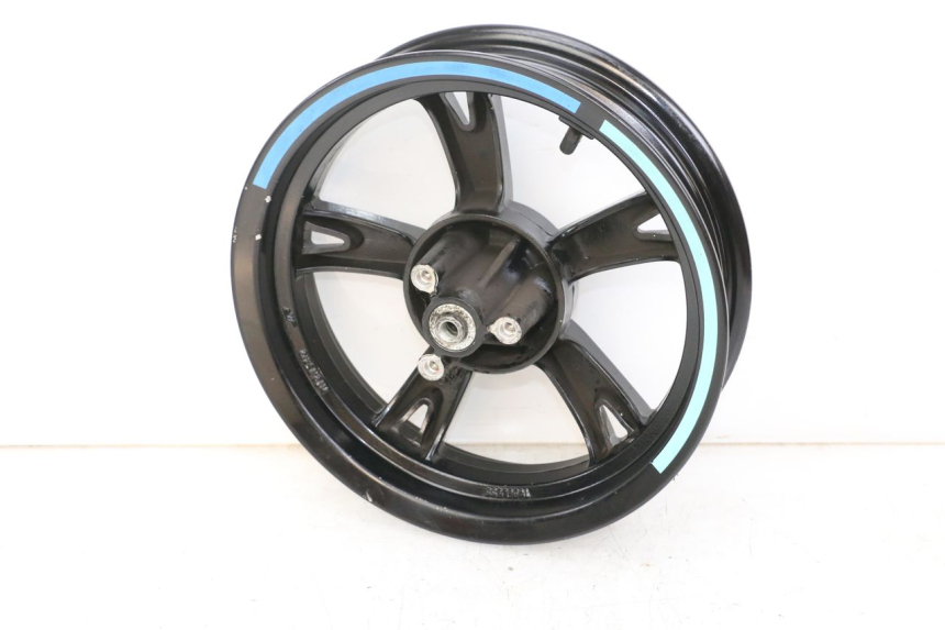 photo de JANTE AVANT PEUGEOT STREETZONE 4T 50 (2018 - 2023) - Détail de la pièce