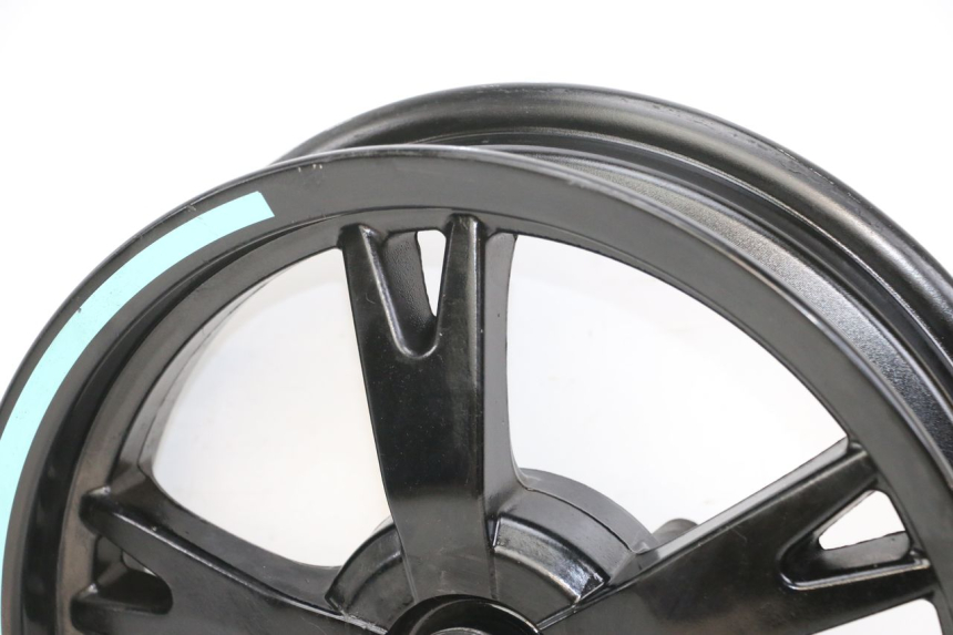 photo de JANTE AVANT PEUGEOT STREETZONE 4T 50 (2018 - 2023) - État de surface