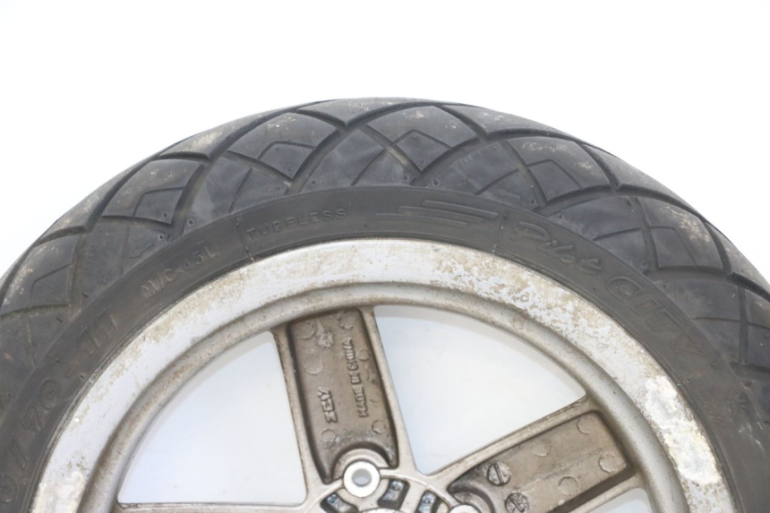 photo de JANTE AVANT PIAGGIO VESPA LX 2T 50 (2005 - 2013) - Détails caractéristiques