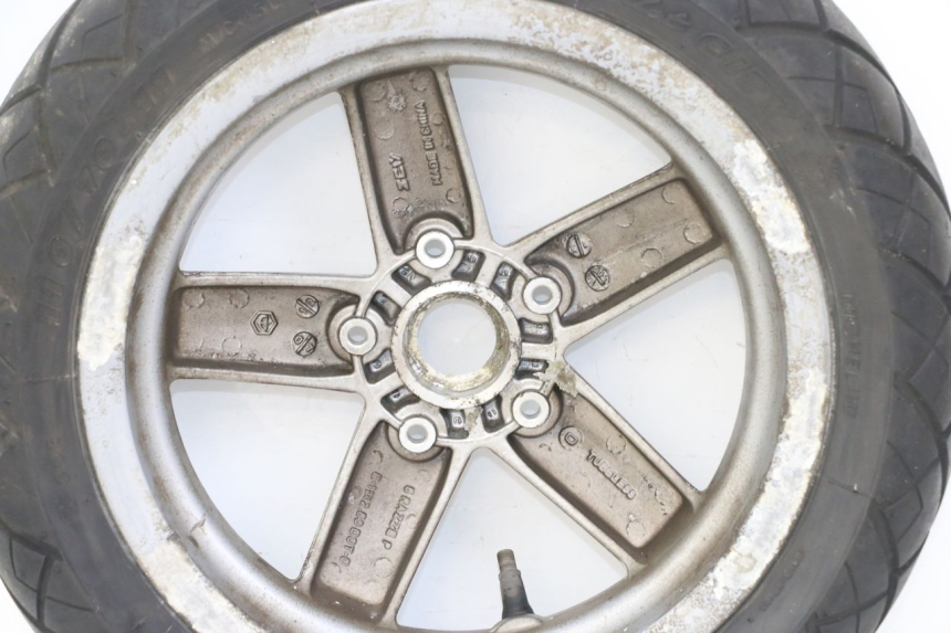 photo de JANTE AVANT PIAGGIO VESPA LX 2T 50 (2005 - 2013) - Marquages et références