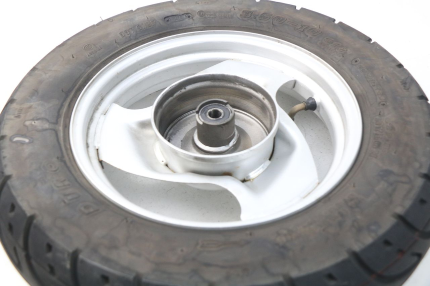 photo de JANTE AVANT VASTRO R-ONE 4T 50 (2014 - 2022) - Autre angle de vue