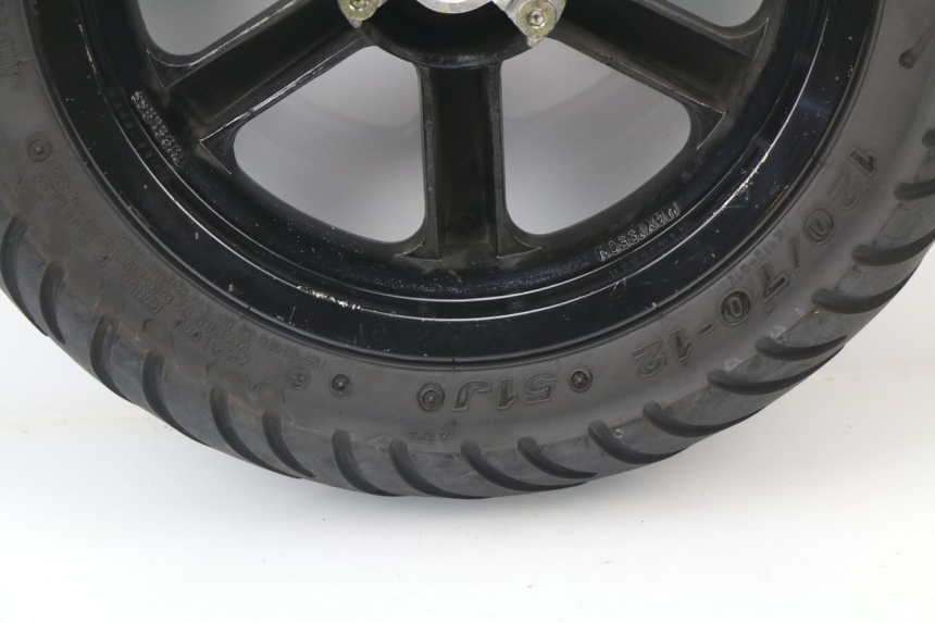 photo de JANTE AVANT RIDE RACE GT 2T 50 (2012 - 2017) - Gros plan technique