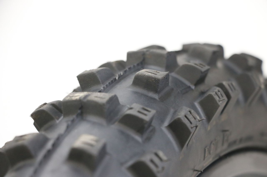 photo de JANTE AVANT APOLLO RFZ 140 - Gros plan technique