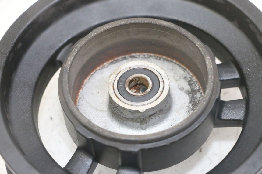 photo de JANTE AVANT PUNK ELECTRIC RIDER 1 - Points de fixation