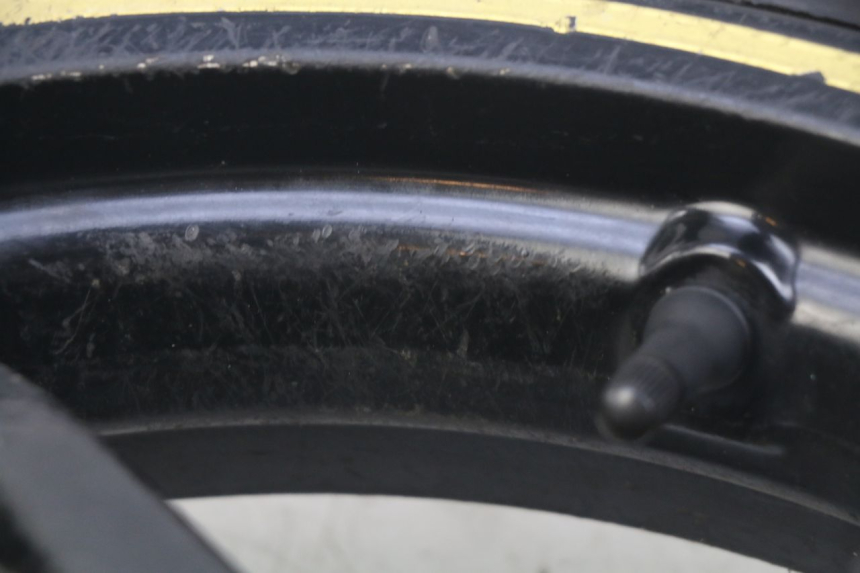 photo de JANTE AVANT GILERA RUNNER SP 50 (2009 - 2017) - Points de fixation