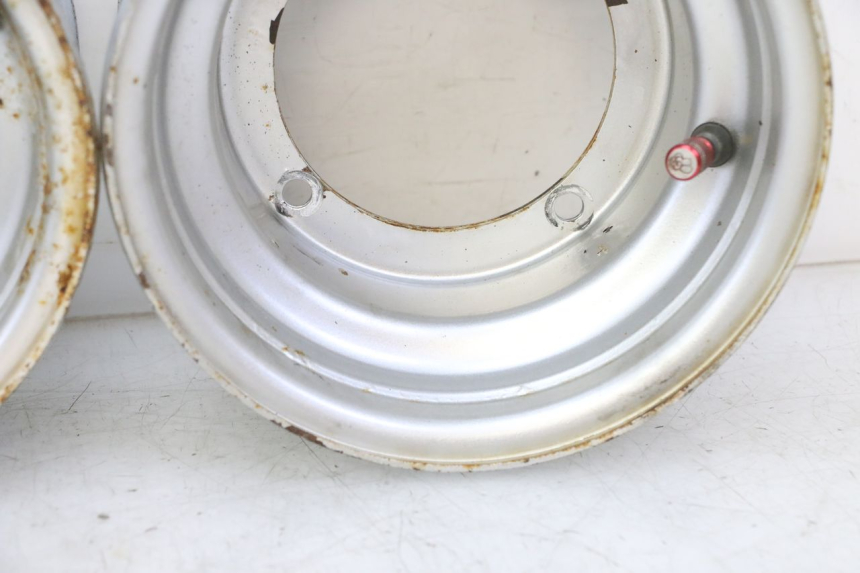 photo de JANTE AVANT HYTRACK S 150 (2003 - 2011) - Vue rapprochée