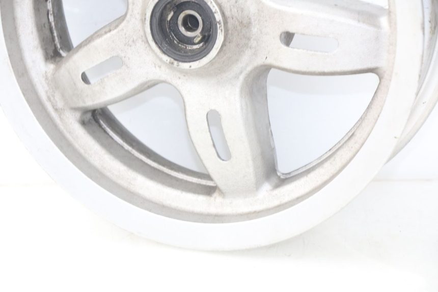 photo de JANTE AVANT DAELIM S2 FI 125 (2008 - 2017) - Points de fixation