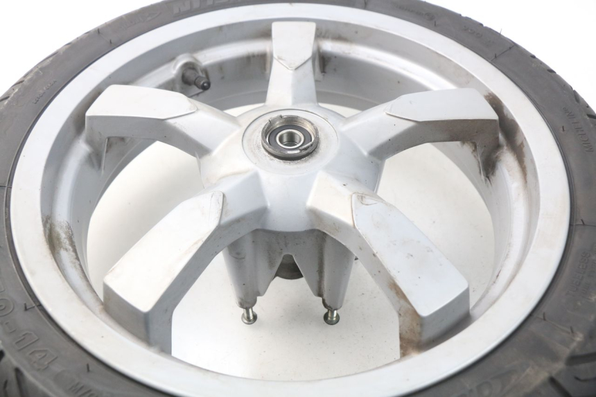 photo de JANTE AVANT PEUGEOT SATELIS 300 (2012 - 2015) - Autre angle de vue