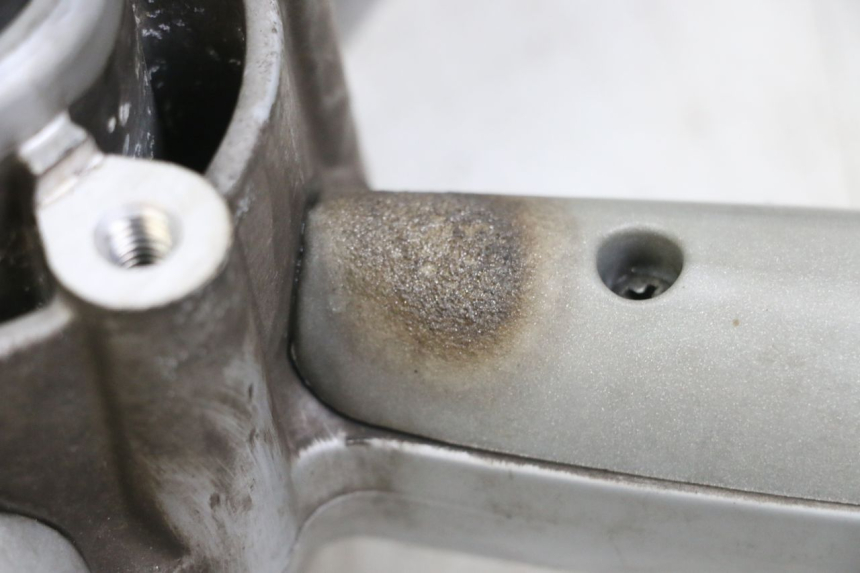 photo de JANTE AVANT APRILIA SCARABEO GT 125 (1999 - 2007) - Détail de la pièce