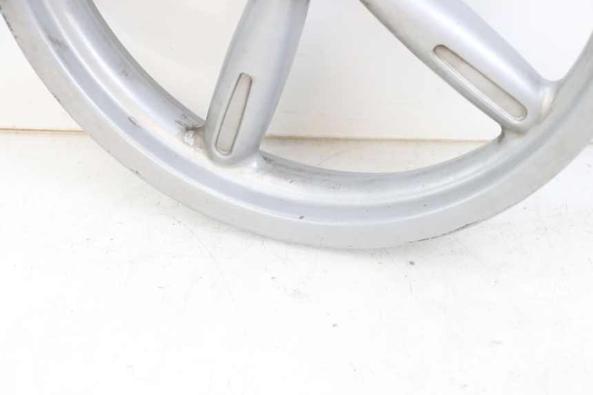 photo de JANTE AVANT APRILIA SCARABEO GT 125 (1999 - 2007) - Autre angle de vue