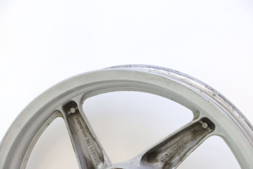 photo de JANTE AVANT HONDA SH 125 (2001 - 2003) - Points de fixation