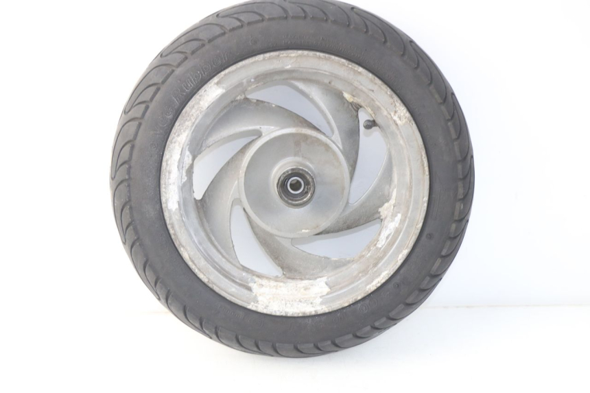 photo de JANTE AVANT HONDA SJ BALI 50 (1996 - 1999) - Gros plan technique