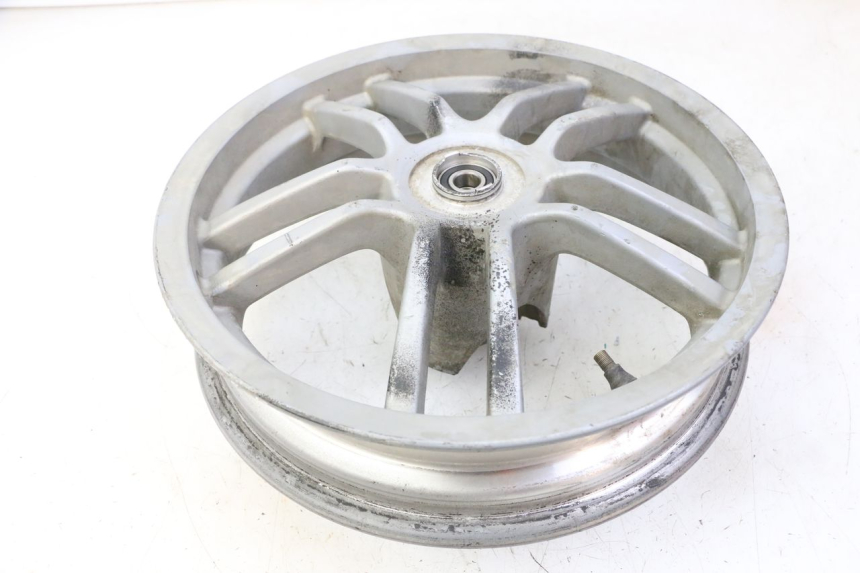 photo de JANTE AVANT PEUGEOT SPEEDFIGHT 3 AIR 50 (2009 - 2015) - Gros plan technique