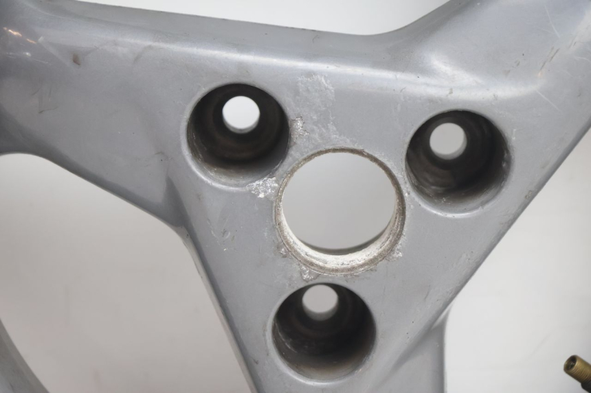 photo de JANTE AVANT PEUGEOT SPEEDFIGHT LC 50 (1996 - 2002) - Autre angle de vue