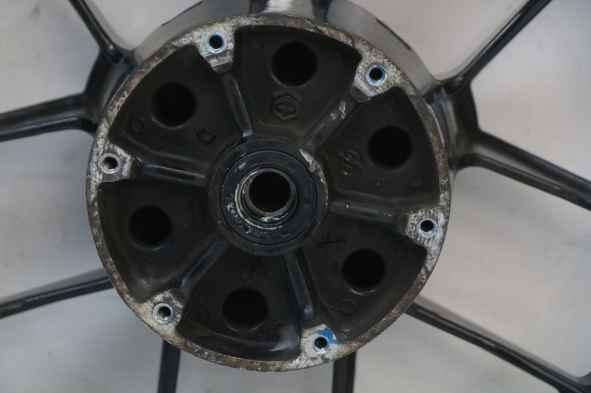 photo de JANTE AVANT APRILIA SR 2T 50 (2018 - 2022) - État de surface