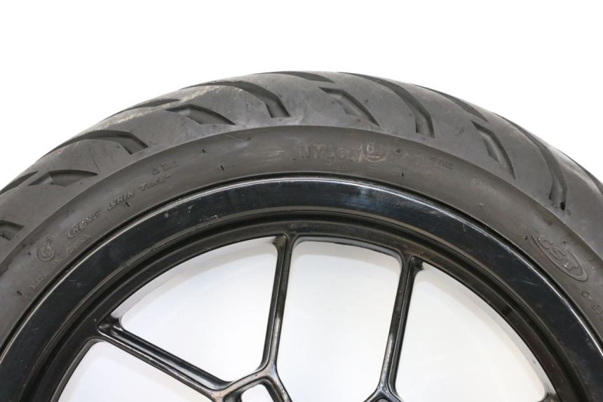 photo de JANTE AVANT APRILIA SR MOTARD 50 (2012 - 2018) - Gros plan technique