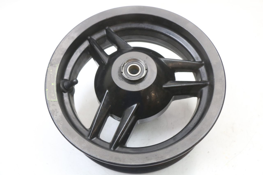 photo de JANTE AVANT PEUGEOT STREETZONE I 2T 50 (2018 - 2020) - Points de fixation