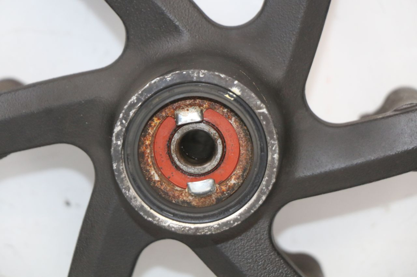 photo de JANTE AVANT KYMCO SUPER 8 4T 50 (2021 - 2024) - Autre angle de vue