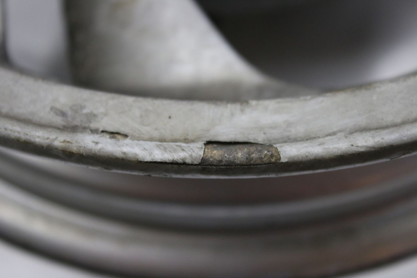 photo de JANTE AVANT PEUGEOT SV 125 (1991 - 1994) - Vue d’ensemble