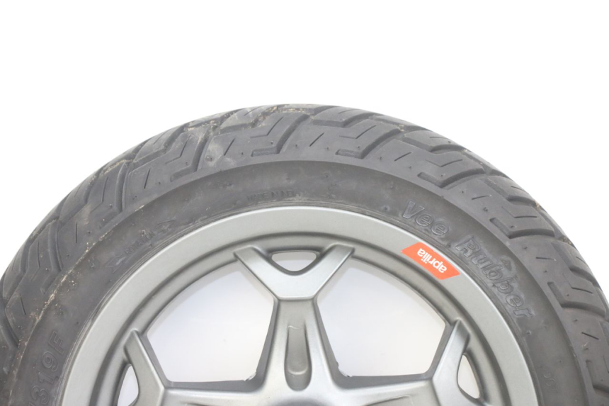 photo de JANTE AVANT APRILIA SXR 50 (2021 - 2023) - Vue rapprochée