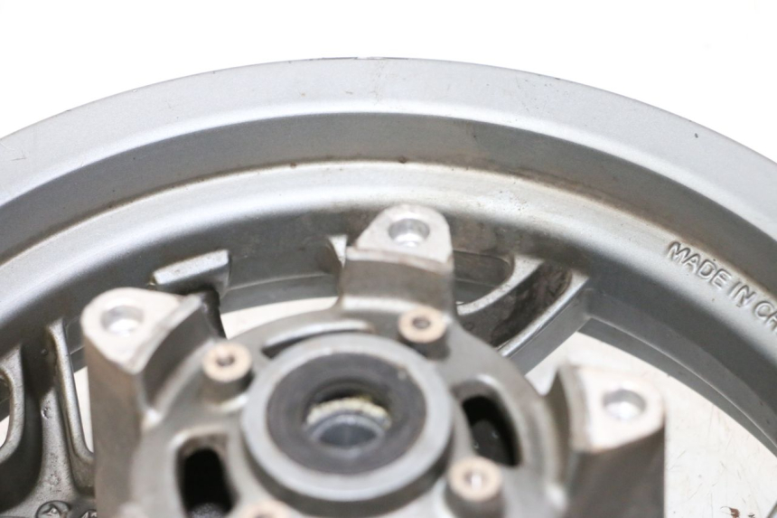 photo de JANTE AVANT APRILIA SXR 50 (2021 - 2023) - Inspection visuelle