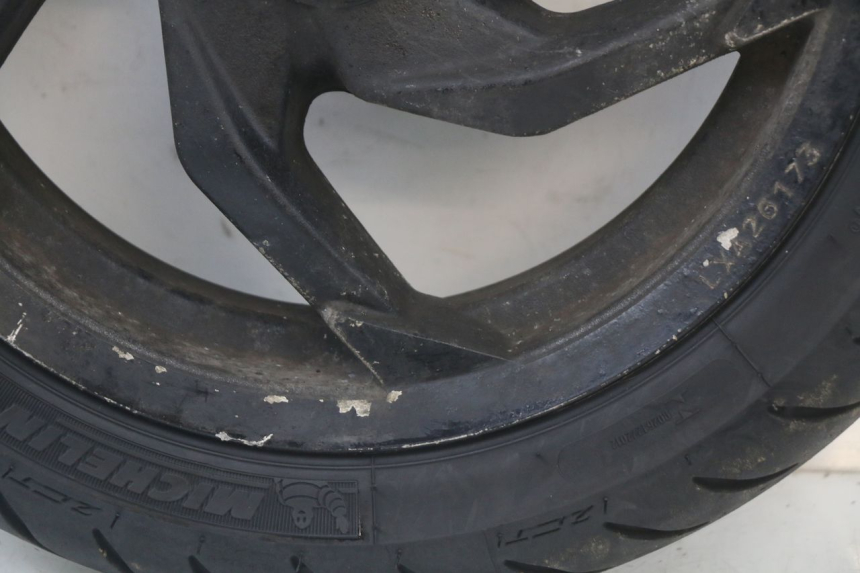 photo de JANTE AVANT SYM ORBIT III 3 4T 50 (2018 - 2021) - Points de fixation