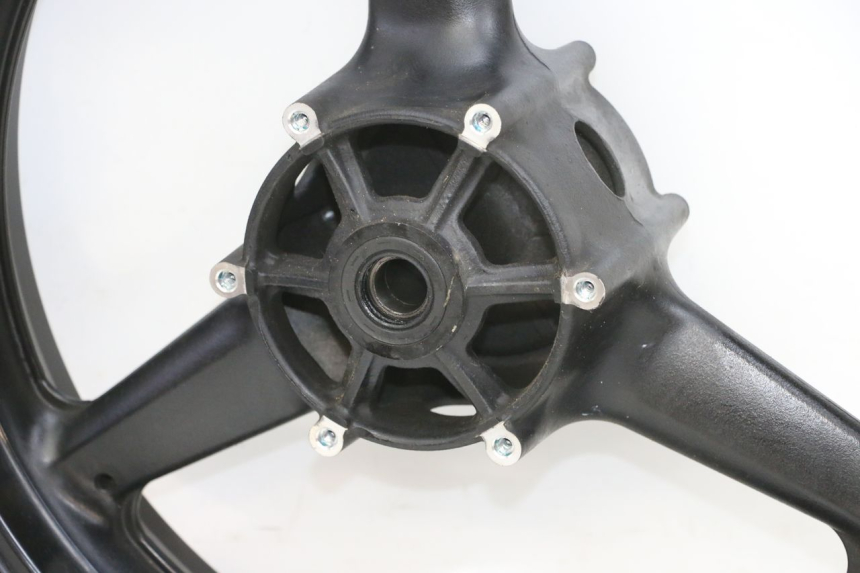 photo de JANTE AVANT YAMAHA TDM ABS 900 (2002 - 2014) - Vue rapprochée