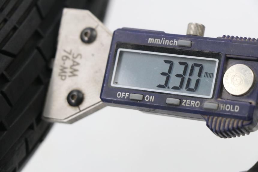 photo de JANTE AVANT SUZUKI TU X TUX VOLTY 125 (1999 - 2001) - Zoom état d’usage