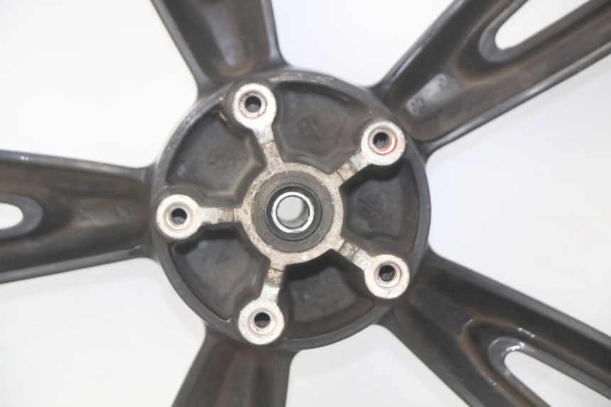 photo de JANTE AVANT PEUGEOT TWEET 4T 50 (2010 - 2014) - Détails caractéristiques