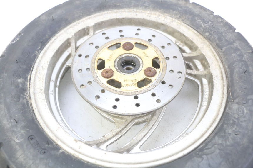 photo de JANTE AVANT PEUGEOT V-CLIC VCLIC 50 (2007 - 2013) - Gros plan technique