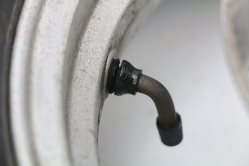 photo de JANTE AVANT RAZZO VENICE 50 (2009 - 2014) - Vue d’ensemble