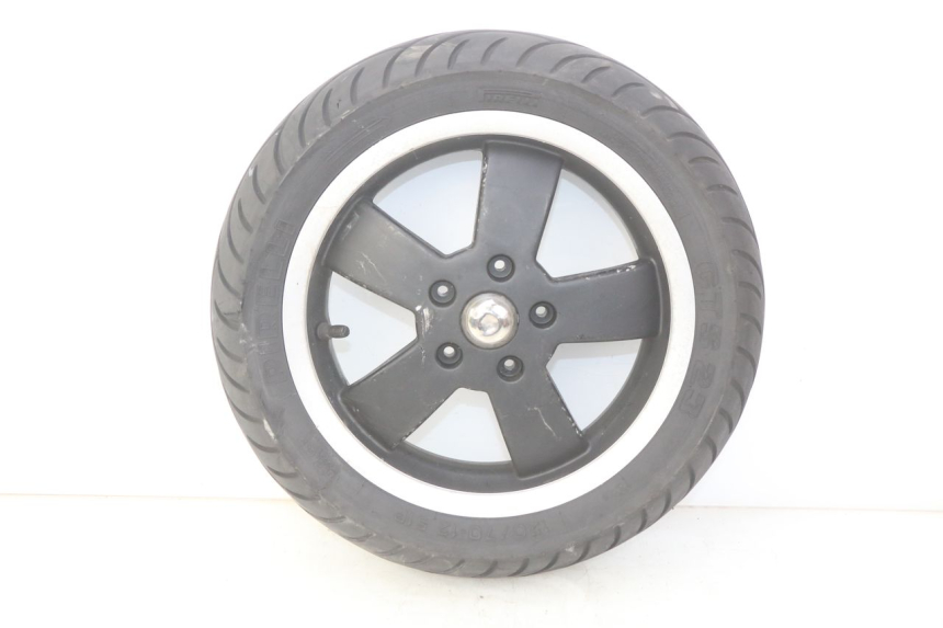 photo de JANTE AVANT PIAGGIO VESPA GTS SUPER IE 125 (2009 - 2016) - Vue principale